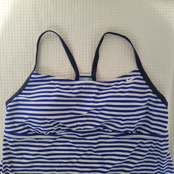 NEW ✨️ 2 PC Nike Tankini Boyshort Swimsuit Navy Blue White Swimwear Women's 2X - Picture 11 of 12